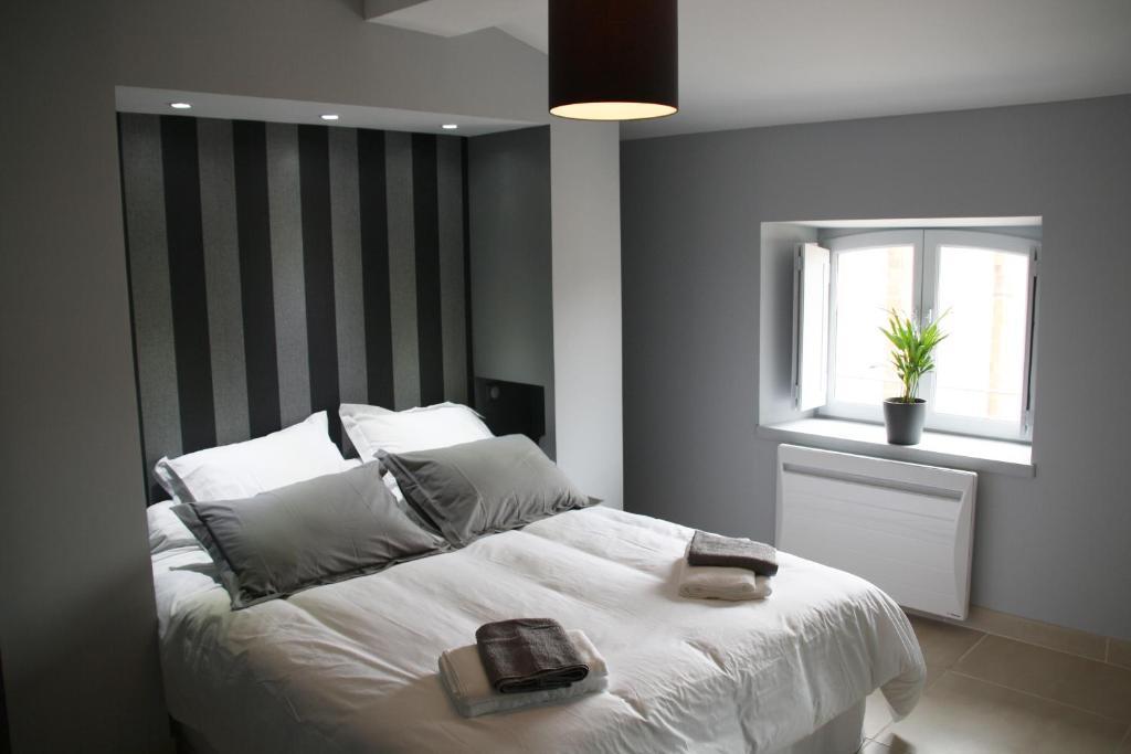 Appartement Le Saint Paul - Les Balcons De La Cite Carcassonne Phòng bức ảnh