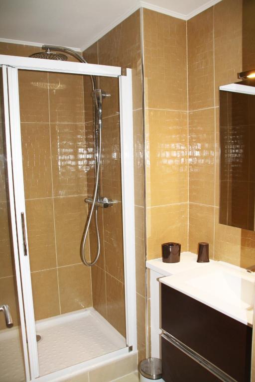 Appartement Le Saint Paul - Les Balcons De La Cite Carcassonne Phòng bức ảnh